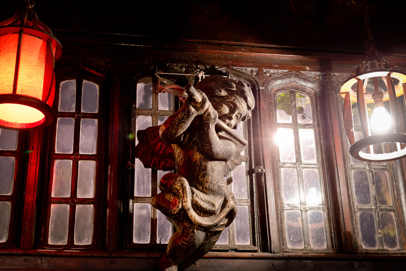 The Old Red Lion 42 Kennington Park Road SE11 4RS 020 7735 4312